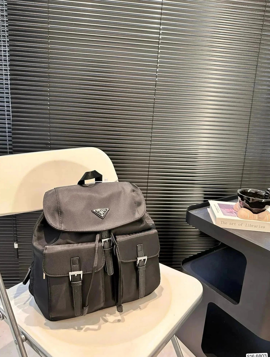 Luxury Nylon Designer Nylon Backpack For Men And Women