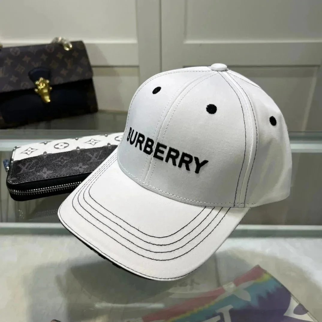 Burberry Horseferry Motif Cotton Canvas Baseball Cap