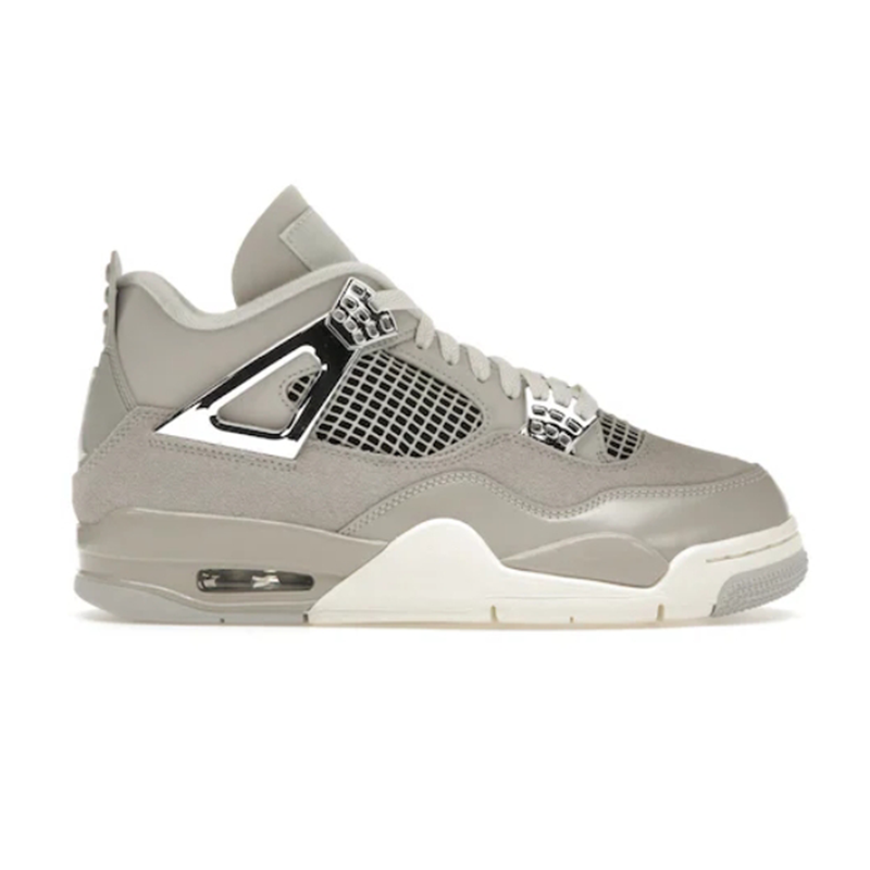 Nike WMNS Air Jordan 4 Retro 