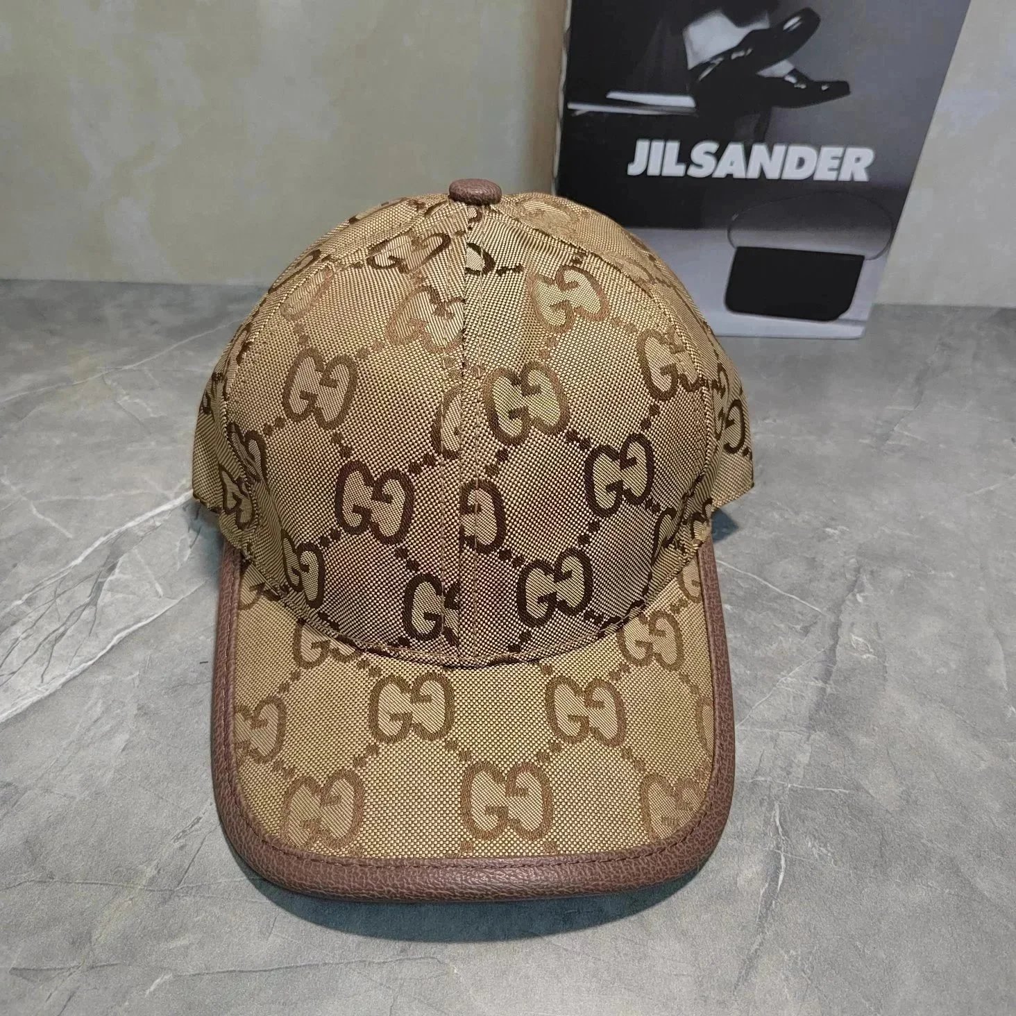 Gucci Maxi GG Supreme Canvas Cap