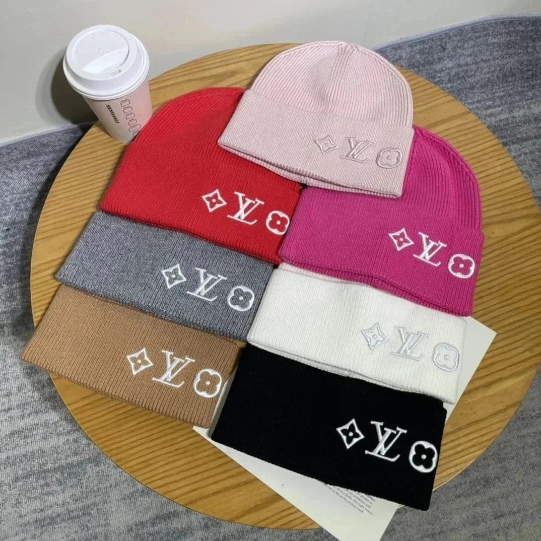 Louis Vuitton LV Headline Beanie
