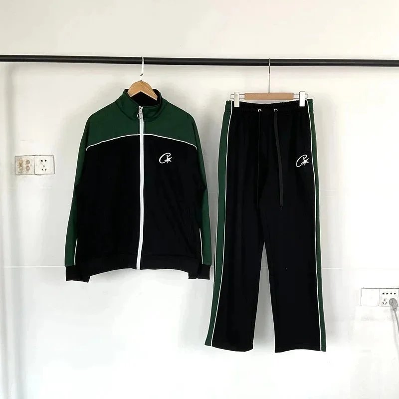 黑拼绿套装