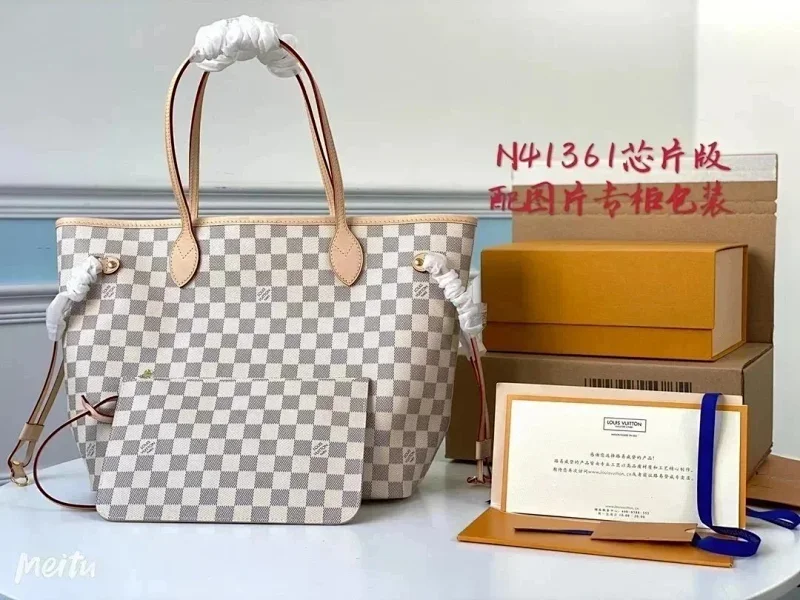 +Whatsapp 852 5573 8209