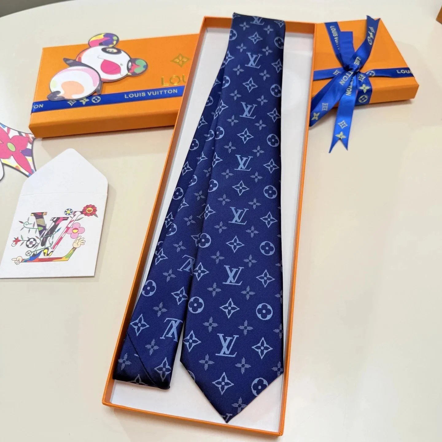 LV12（带盒）