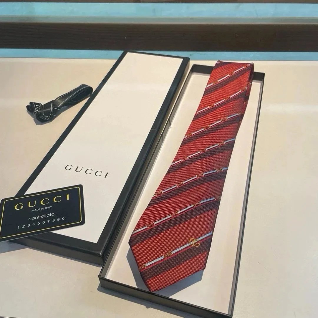Gucci 06（带盒）