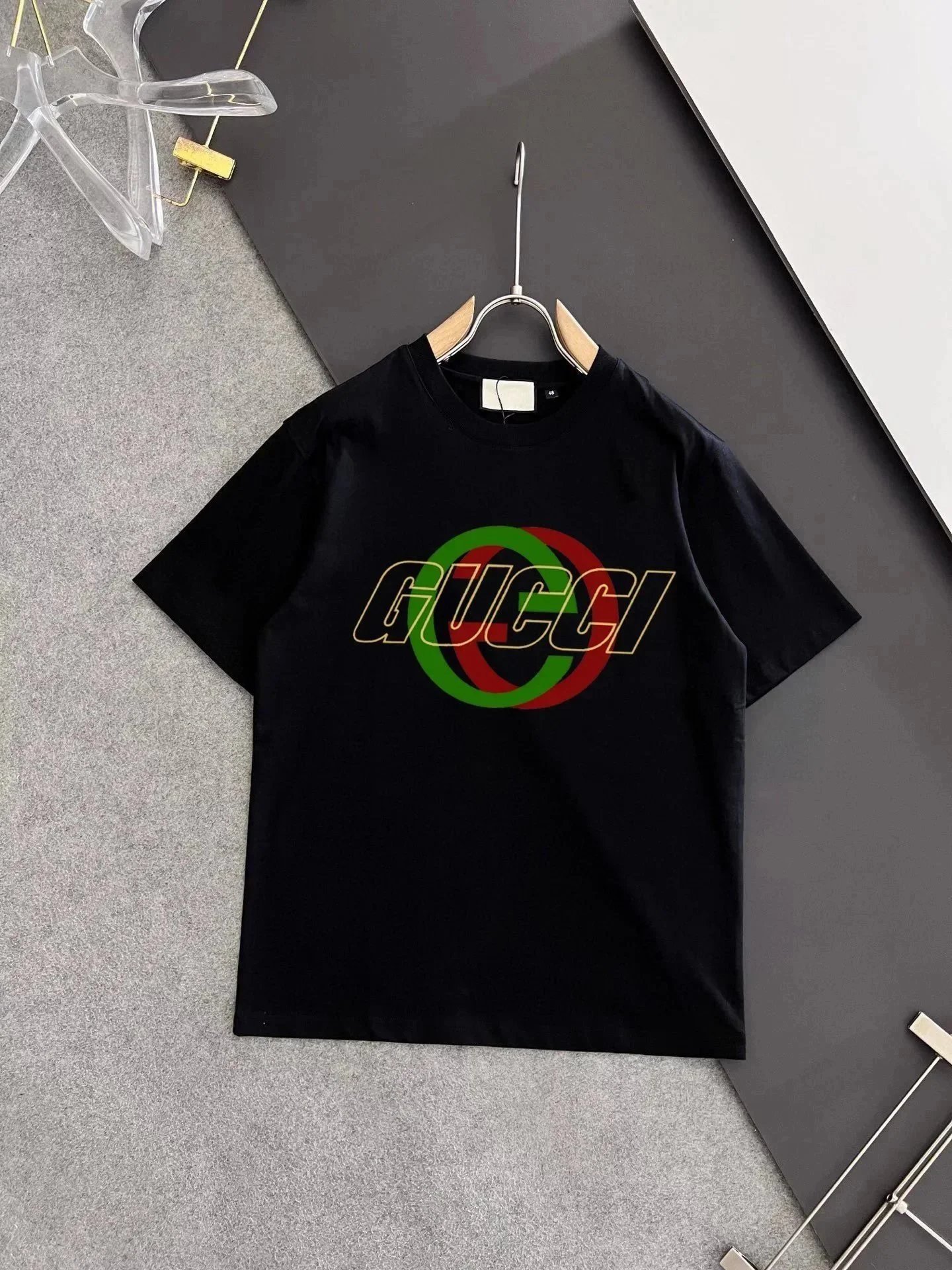 23黑色