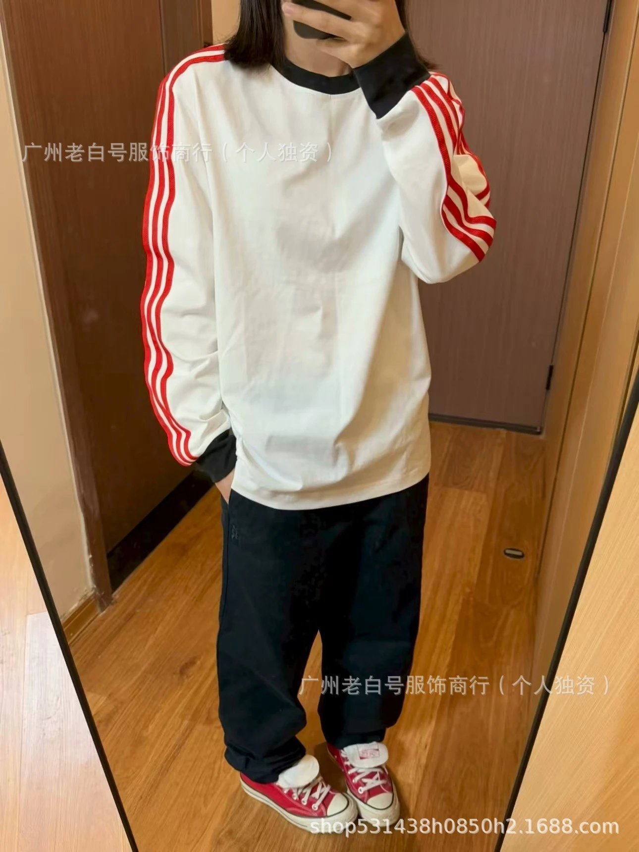 4879白红（经典款卫衣）