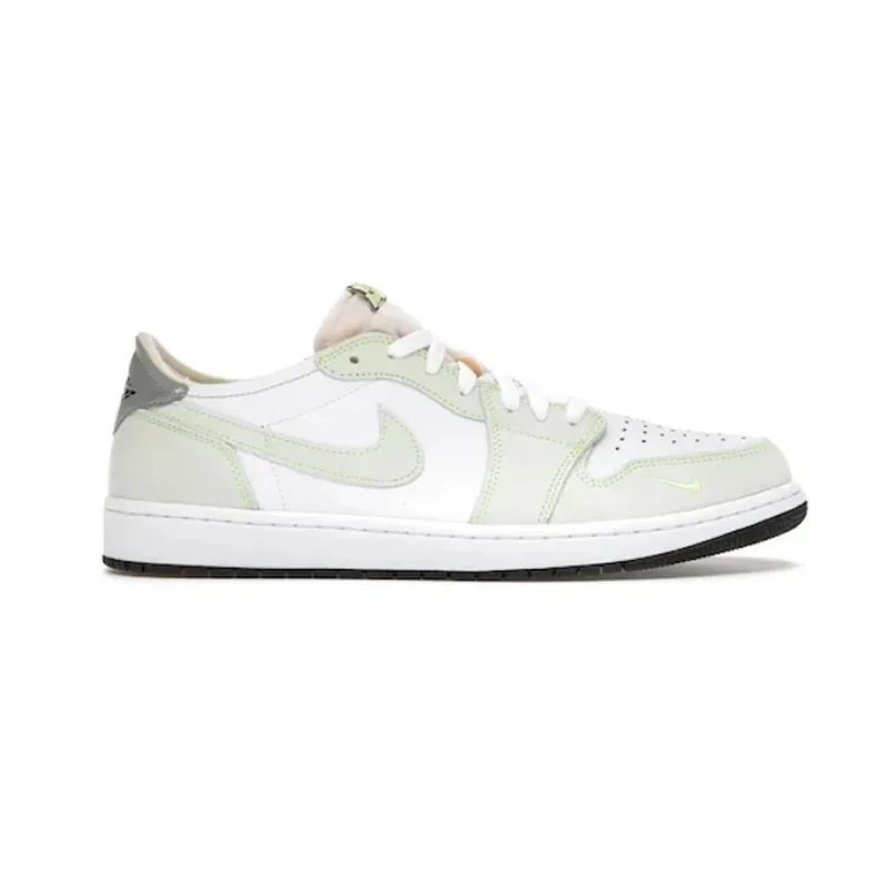 White Ghost Green Black DM7837-103
